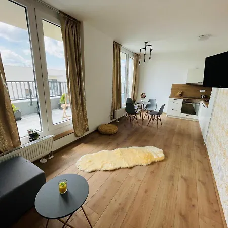 Stresny Aparman Pri Mlyne アパート *