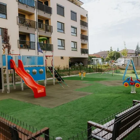 Stresny Aparman Pri Mlyne Апартаменты *