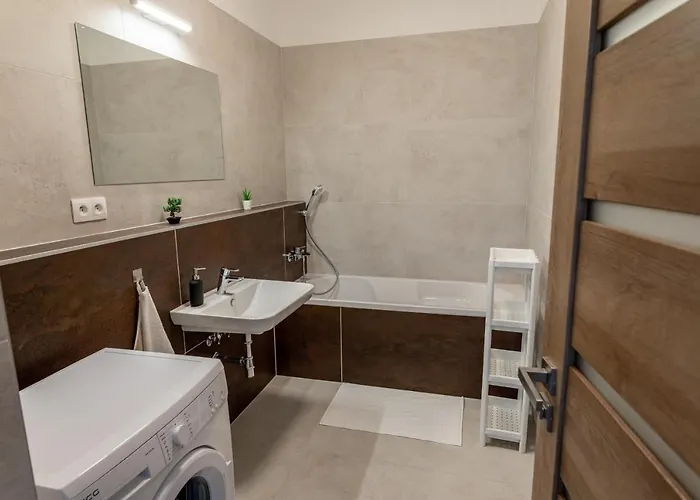 Stresny Aparman Pri Mlyne 스칼리차